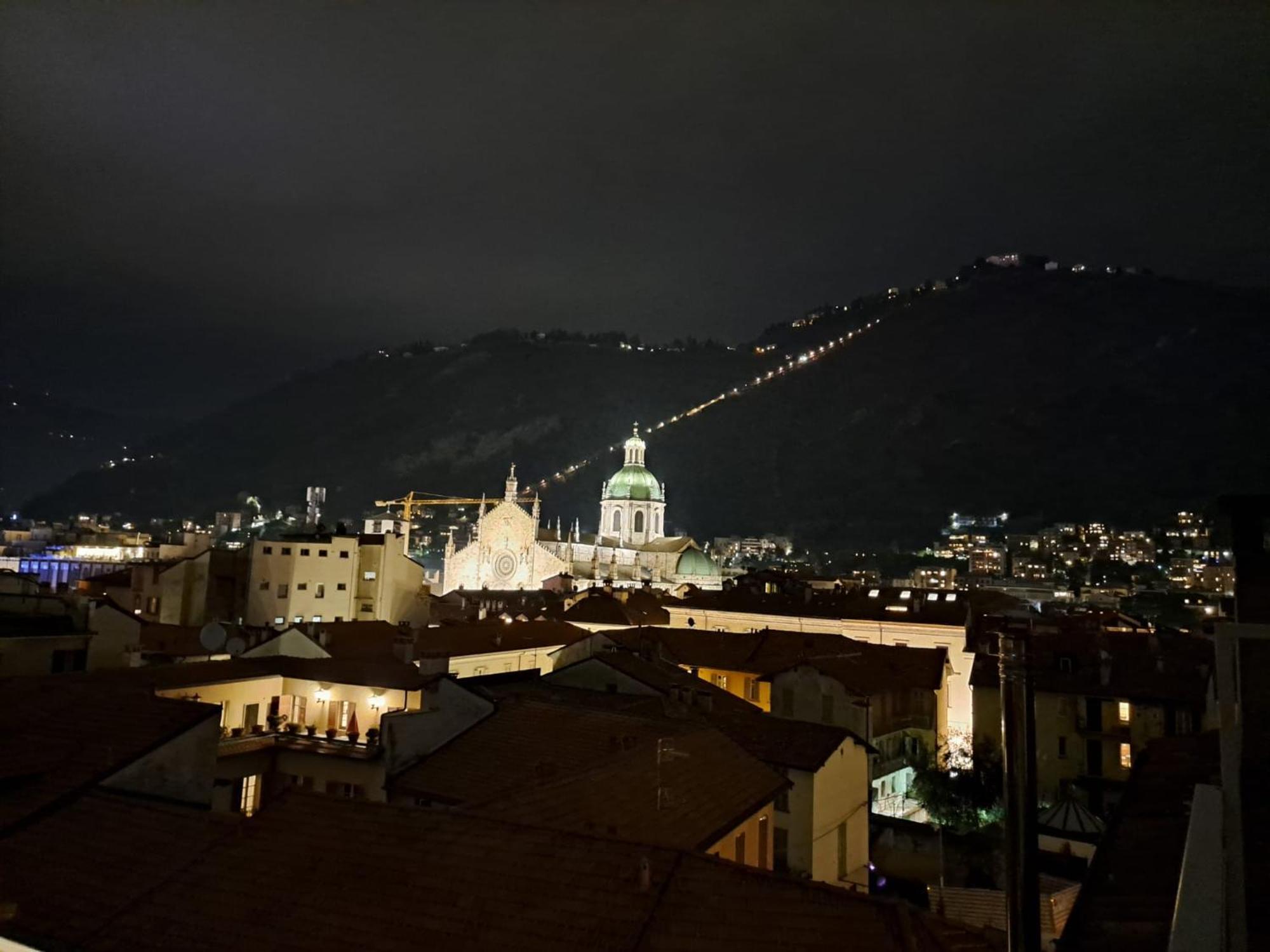 Bonanomi Como By Quokka 360 - Terrace Duomo View Exterior photo